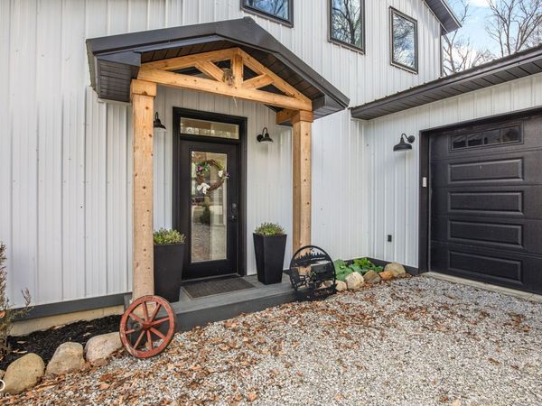 8446 E Parkview Drive , Rockville, IN 47872