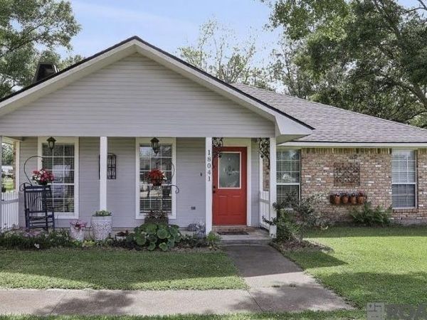 18041 Autumn Leaves Dr, Prairieville, LA 70769