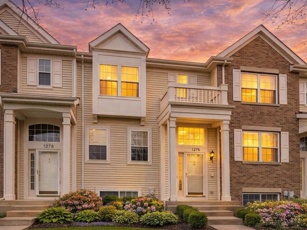 1276 SHAMROCK Lane , Pingree Grove, IL 60140