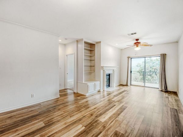 1741 Spyglass DR, Unit 1-233, Austin, TX 78746