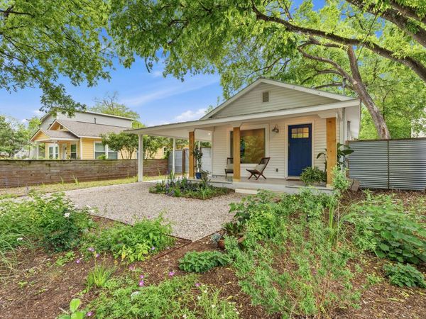 1122 Gunter ST, Austin, TX 78702