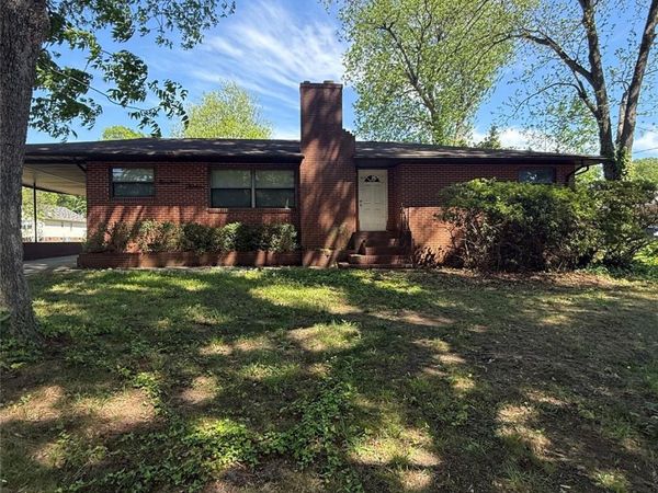 1913 S Main Street , Kannapolis, NC 28081