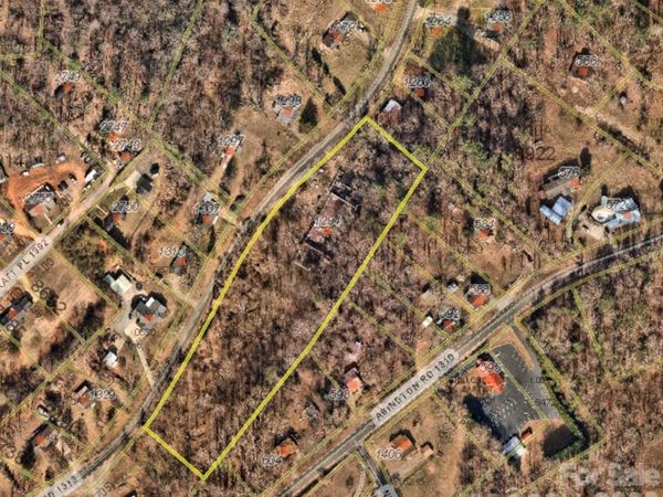 1294 Shew Hollar Road , Lenoir, NC 28645