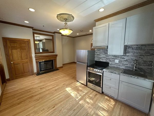 57 Gainsborough St., Unit 2, Boston, MA 02115