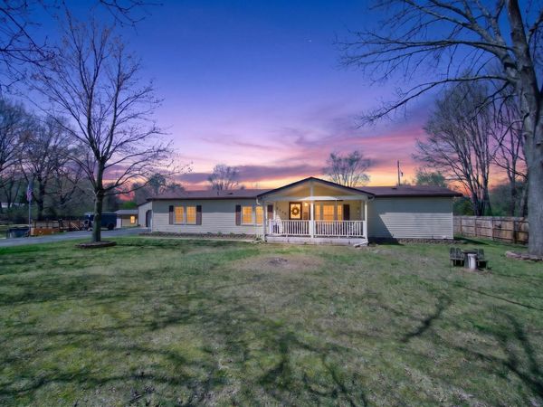 3900 Whipple Road, Jackson, MI 49201