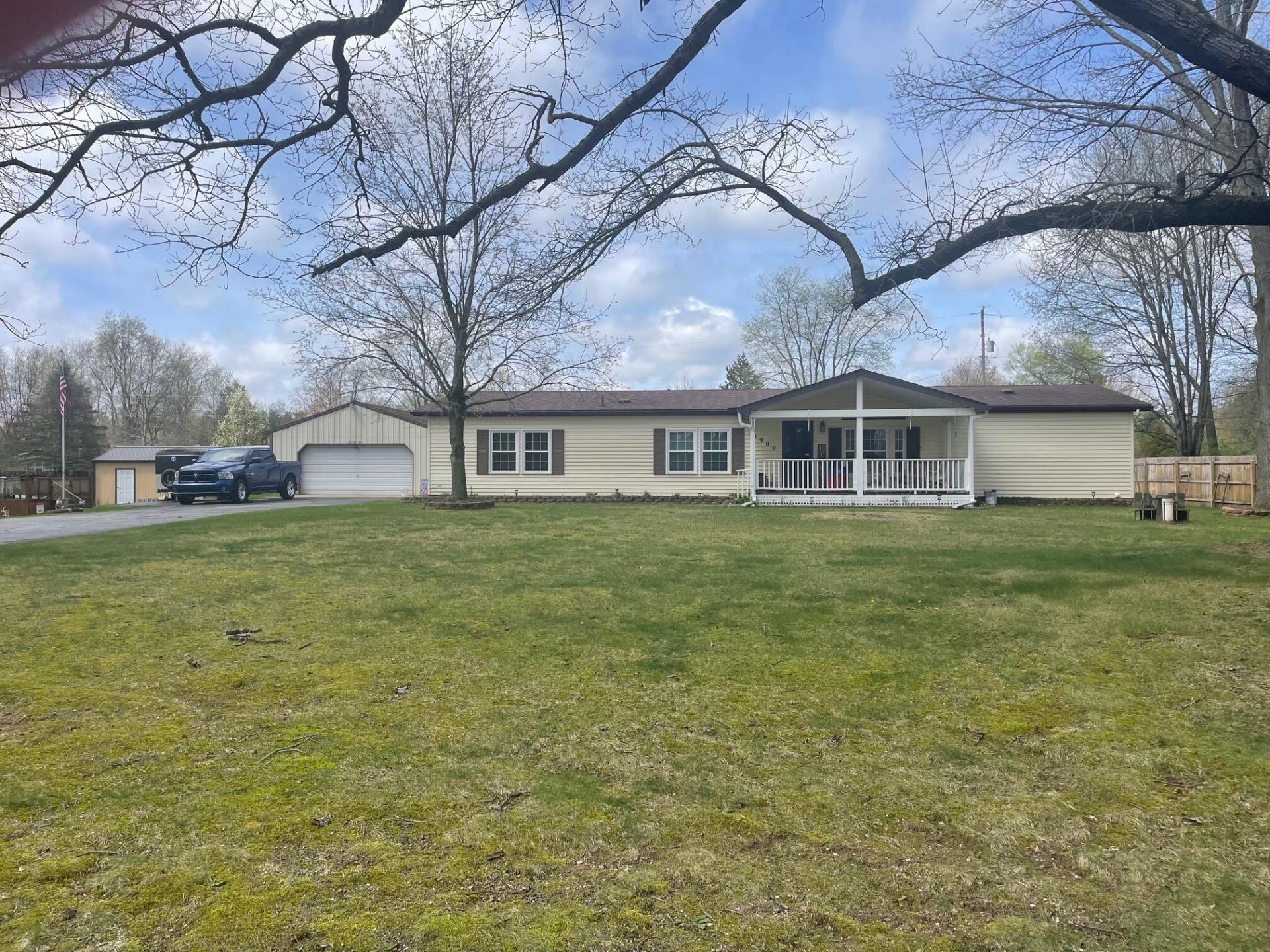 3900 Whipple Road, Jackson, MI 49201 Main Photo