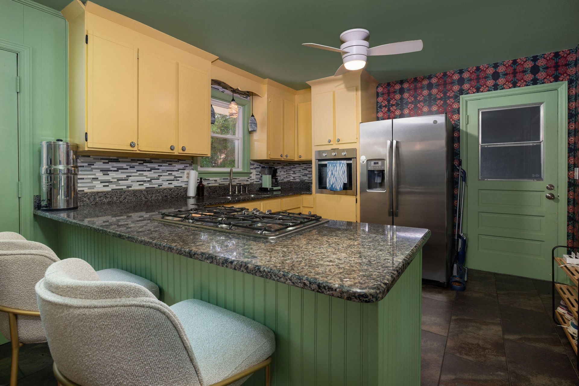 18 Carson Drive Photo 21