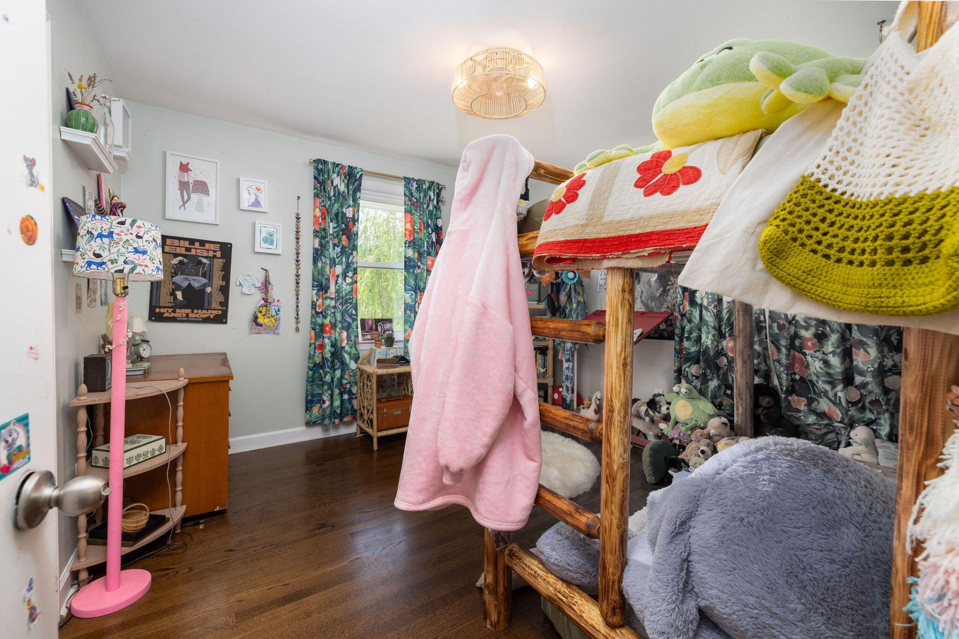 18 Carson Drive Photo 29