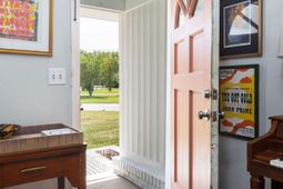 18 Carson Drive photo 4