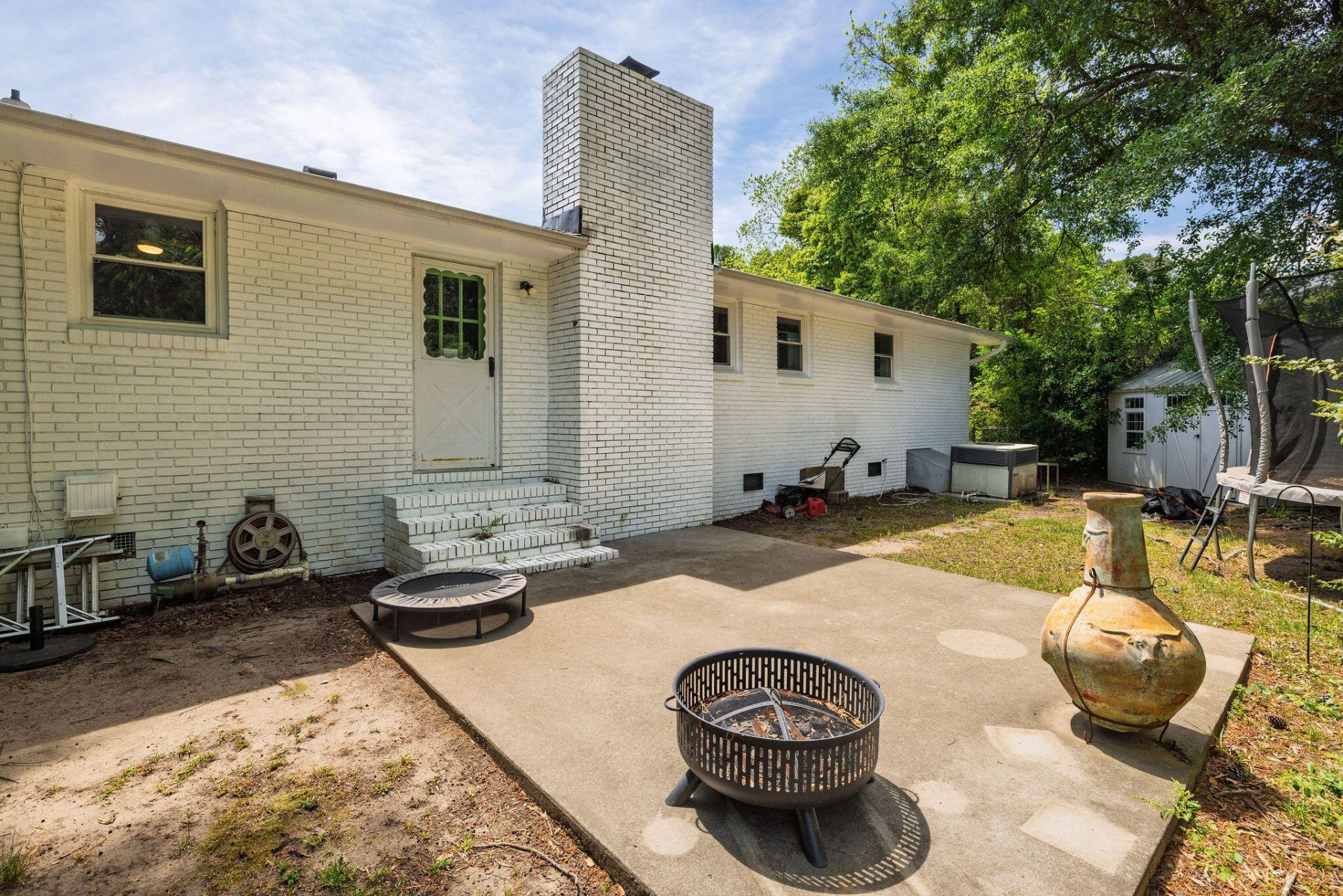 18 Carson Drive Photo 43