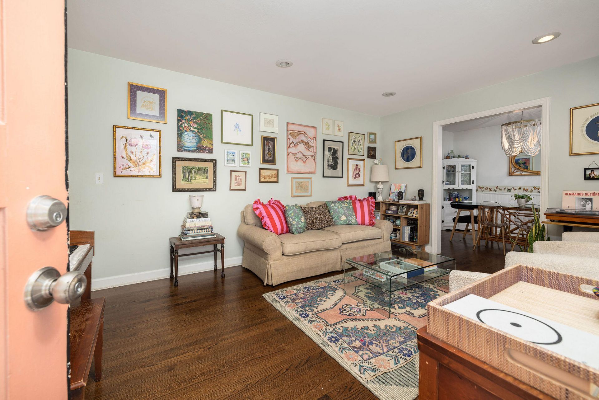 18 Carson Drive Photo 8