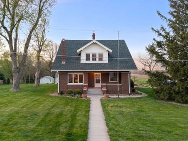 408 Hillside Avenue , Yutan, NE 68073