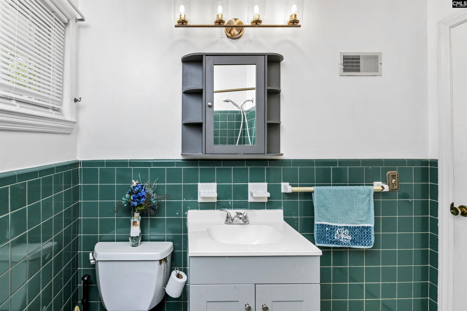 1841 Winsor Hills Drive  Photo 27