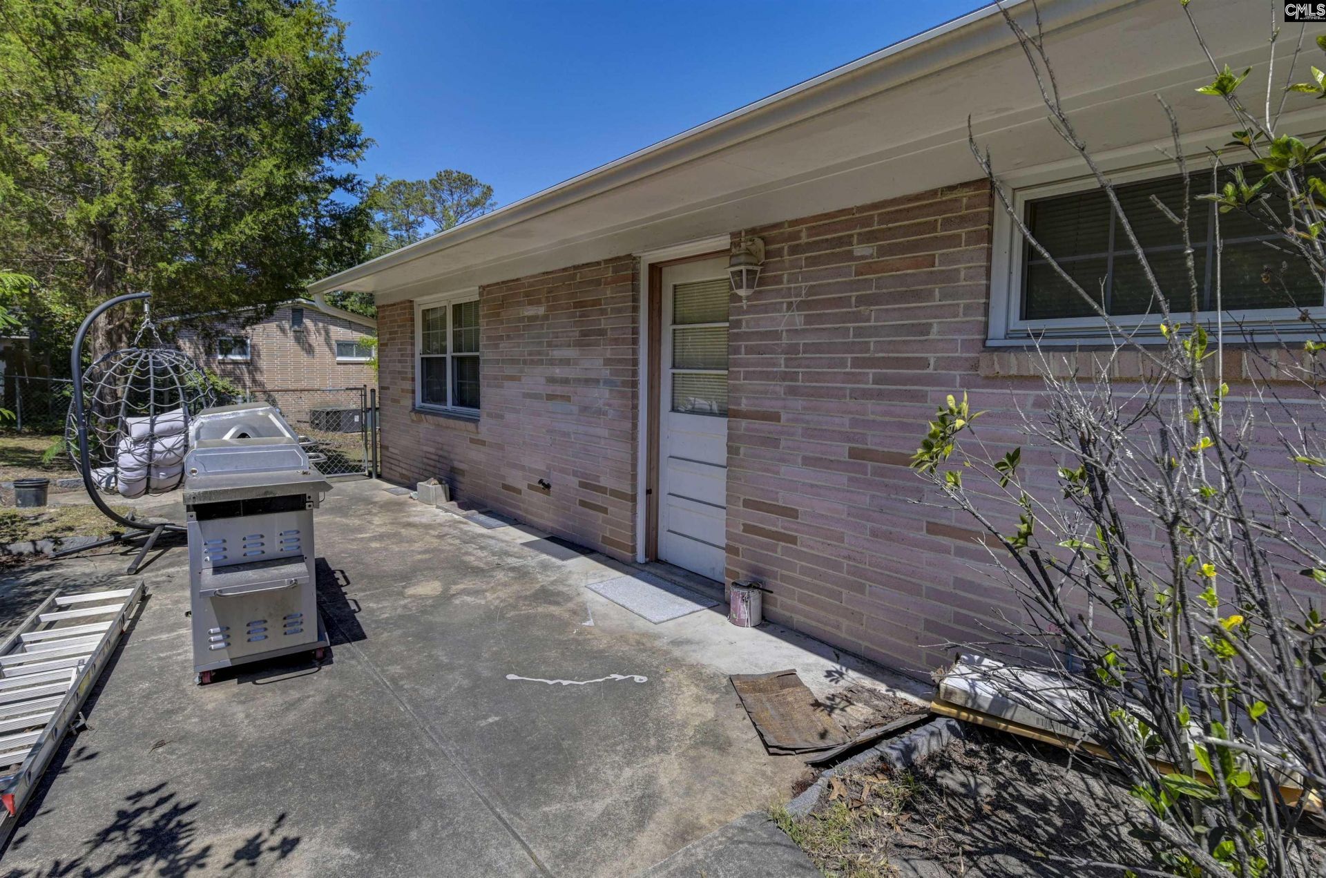 1841 Winsor Hills Drive  Photo 35