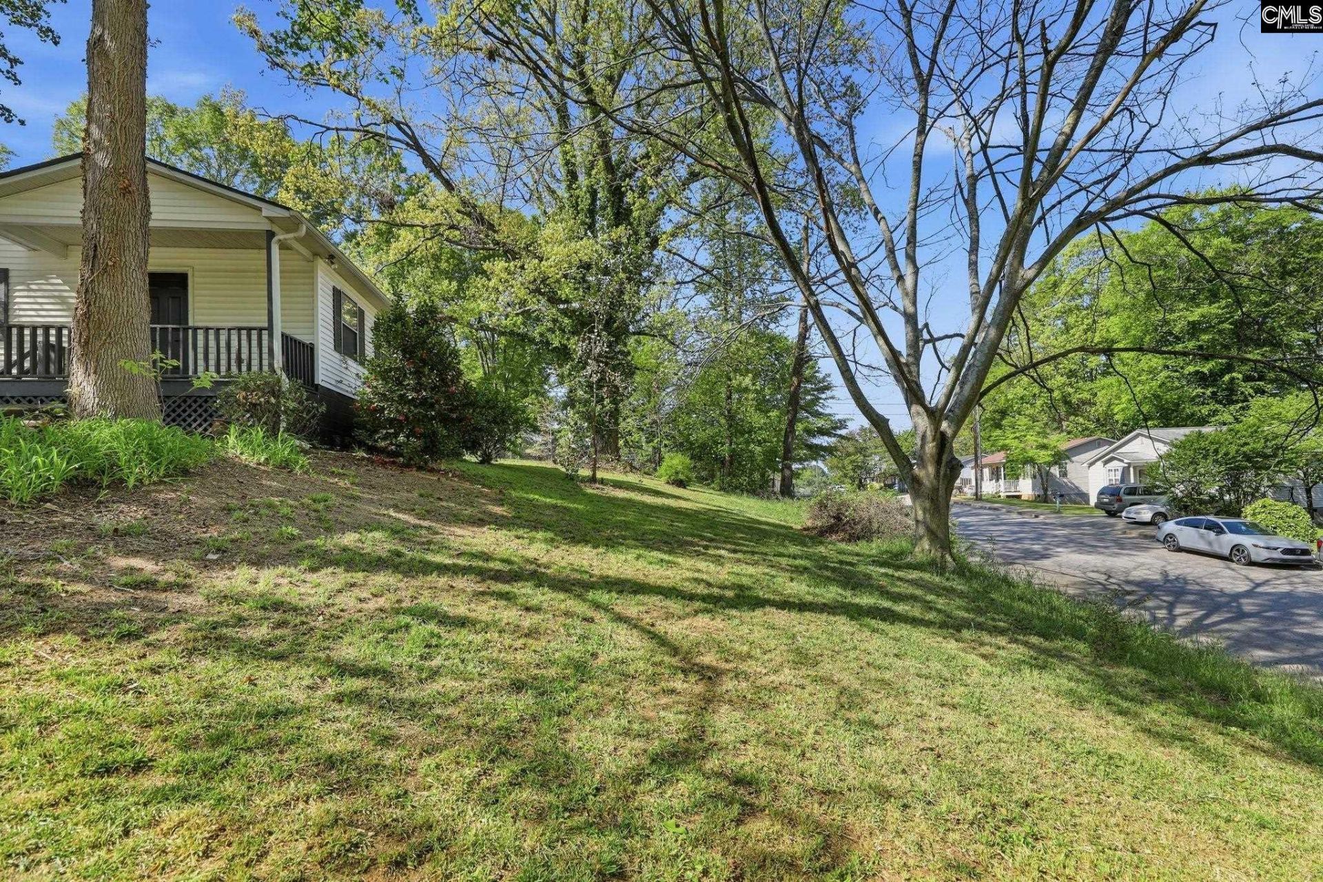 127 Celestial Street  Photo 10