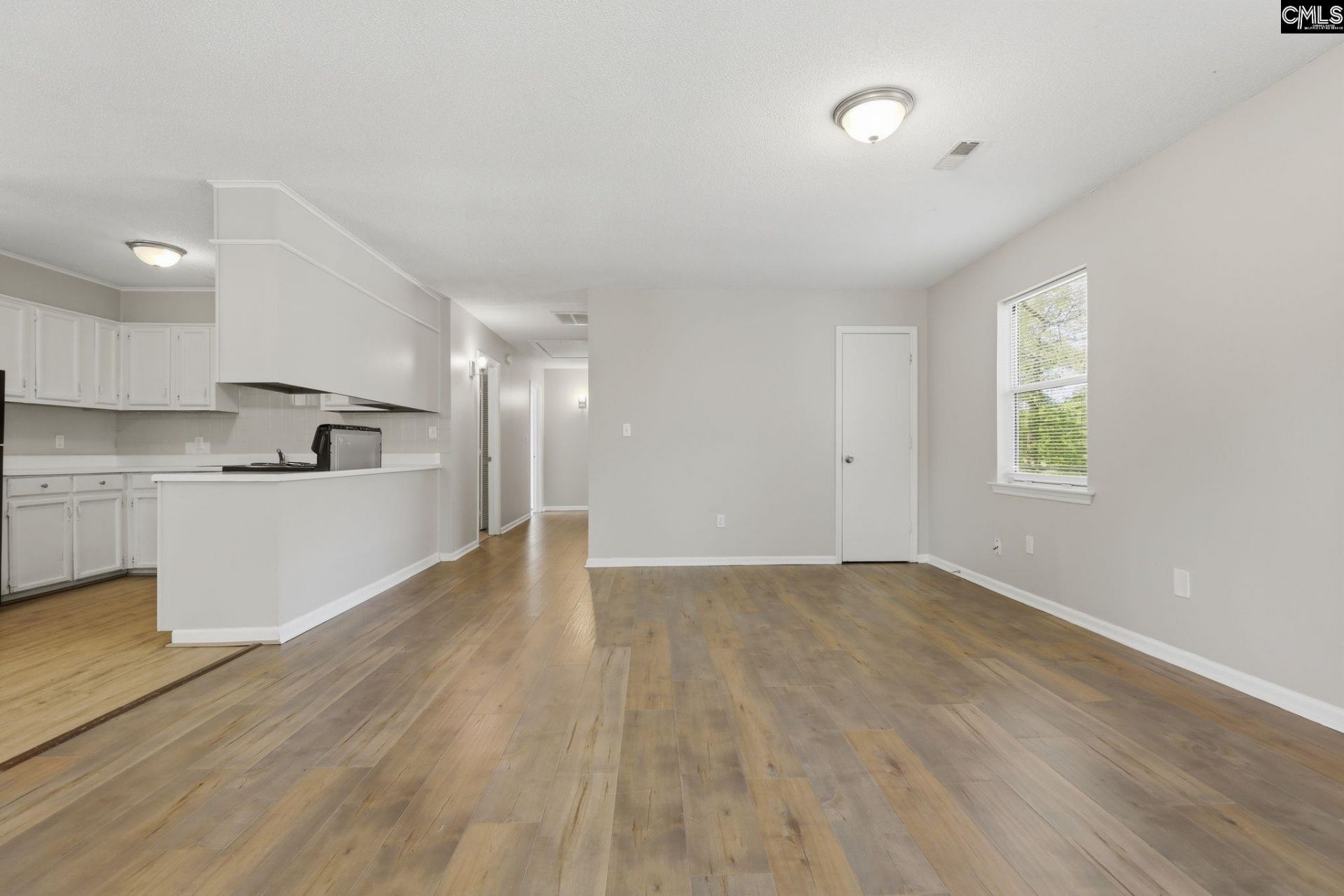 127 Celestial Street  Photo 13