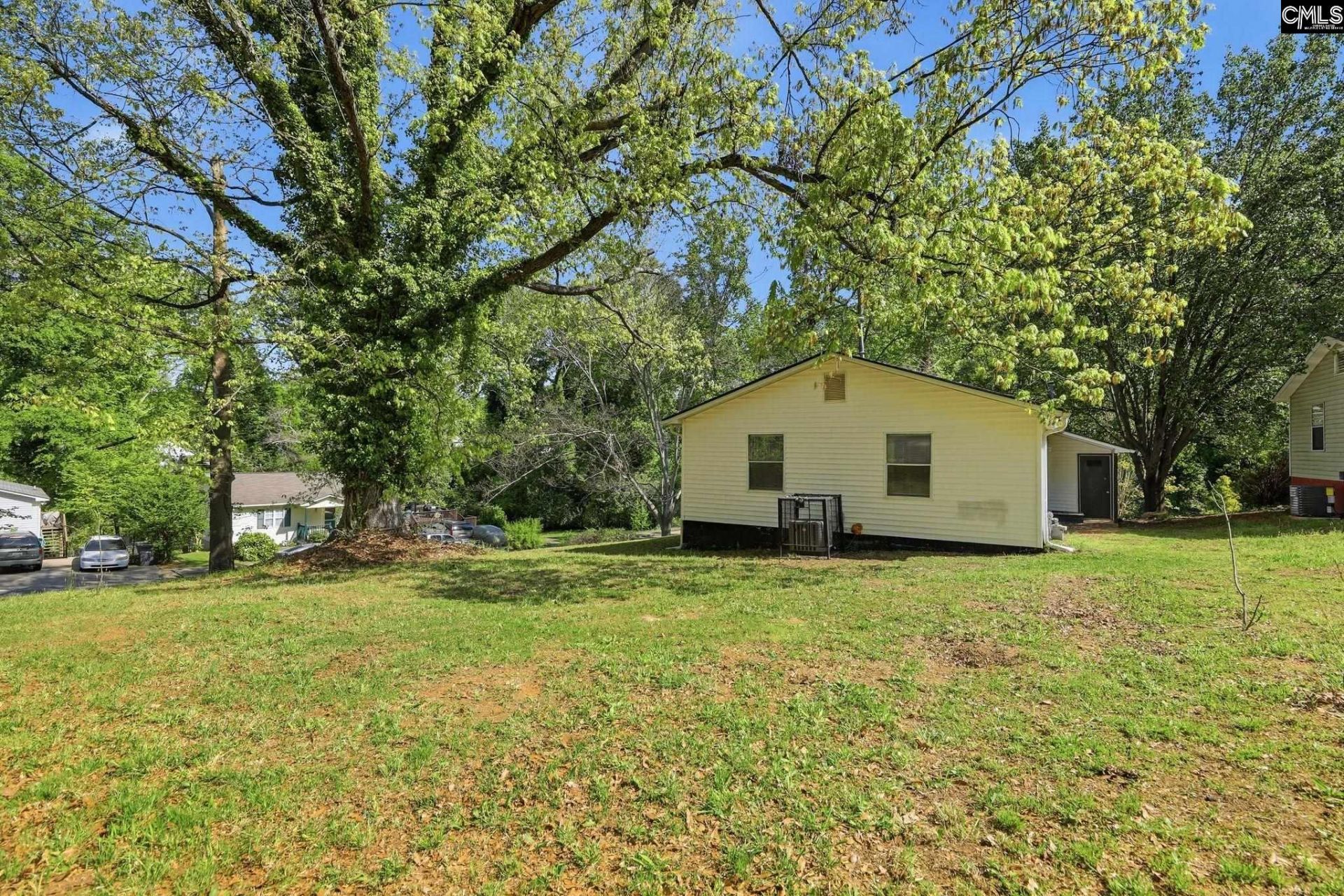 127 Celestial Street  Photo 6