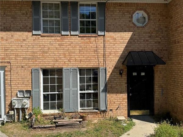 1110 Windgate Circle NW, Conyers, GA 30012