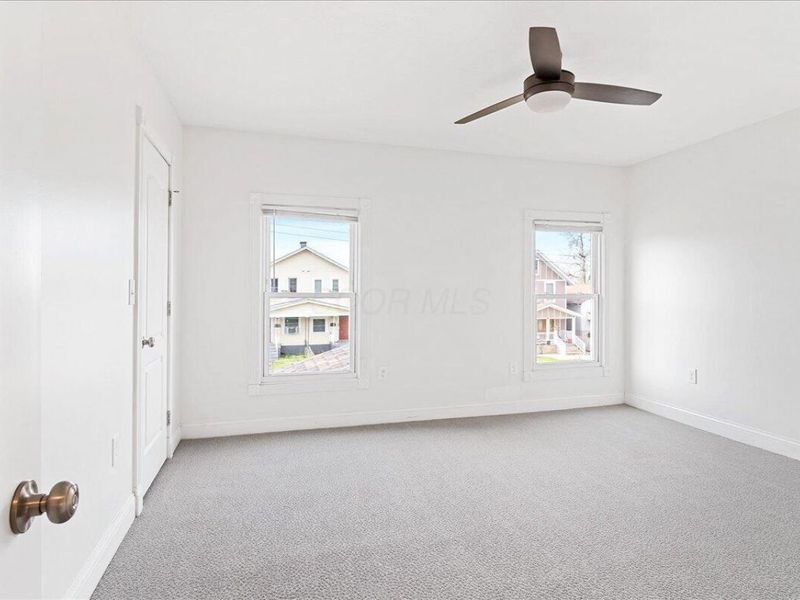 866 E Starr Avenue , Columbus, OH 43201 Photo 17