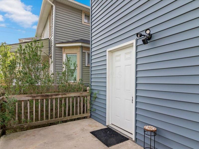 866 E Starr Avenue , Columbus, OH 43201 Photo 24