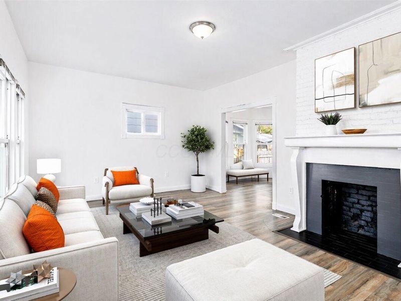 866 E Starr Avenue , Columbus, OH 43201 Photo 8