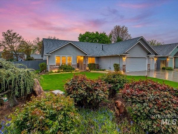 8689 W Atwater Dr, Boise, ID 83714