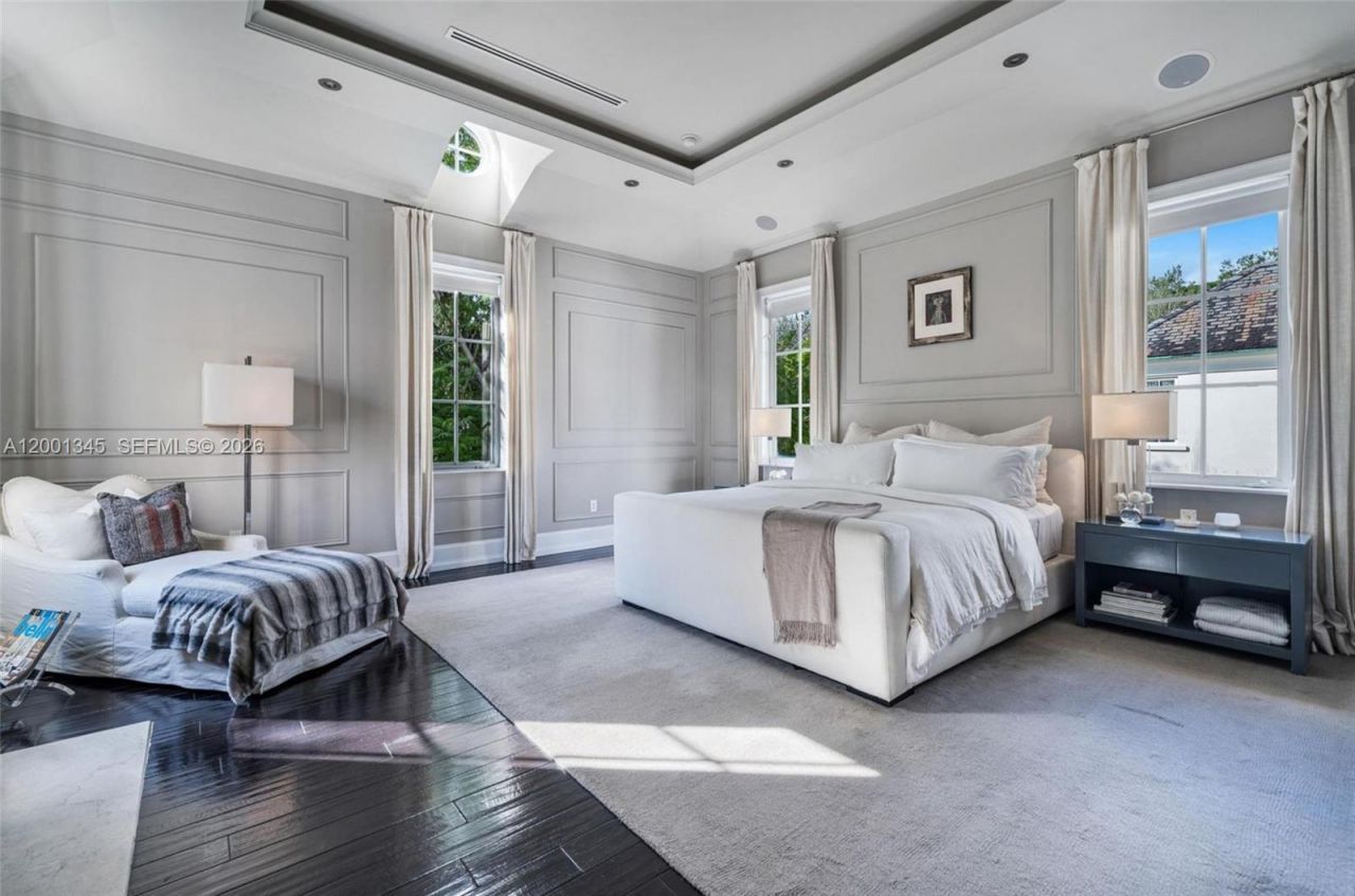 9741 W Suburban Dr, Pinecrest, FL 33156 Photo