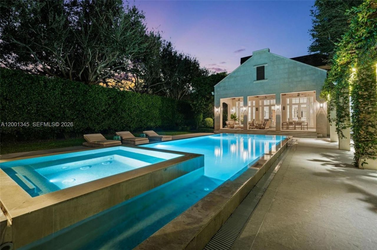 9741 W Suburban Dr, Pinecrest, FL 33156 Photo