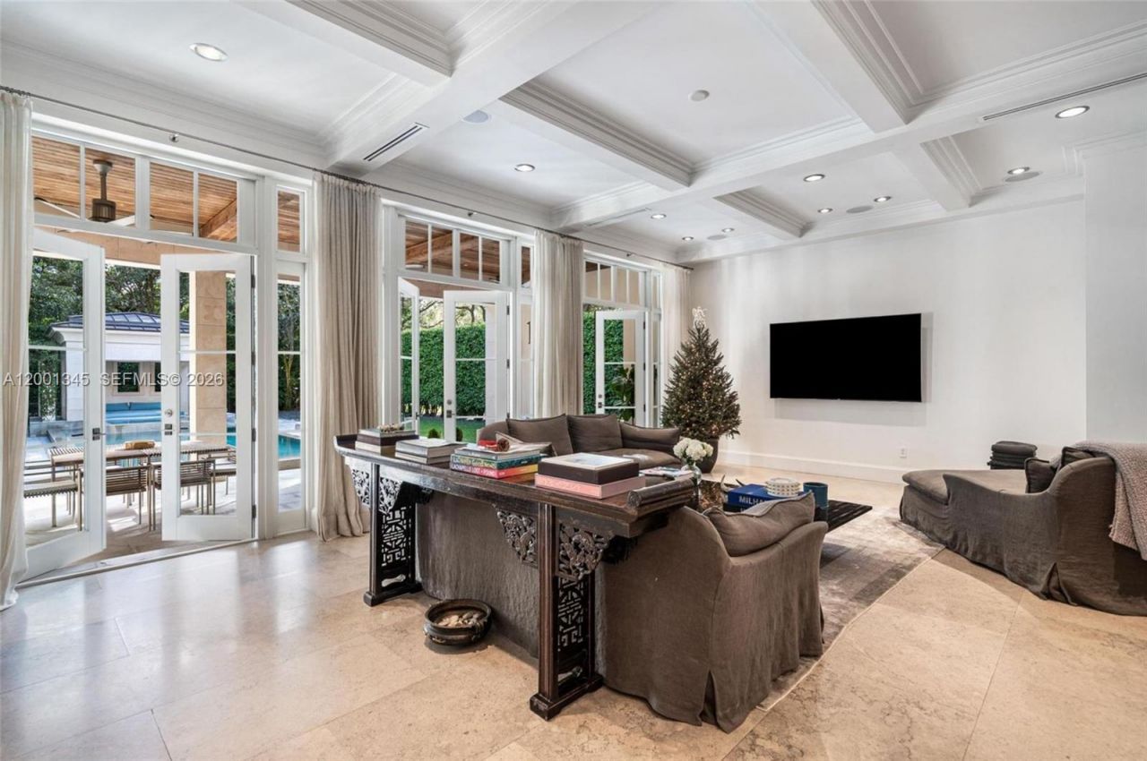 9741 W Suburban Dr, Pinecrest, FL 33156 Photo