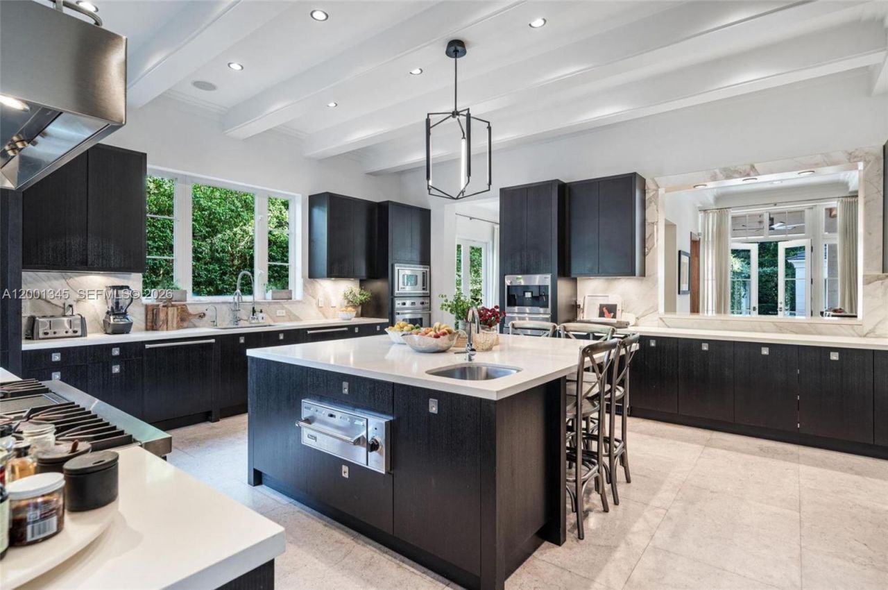 9741 W Suburban Dr, Pinecrest, FL 33156 Photo