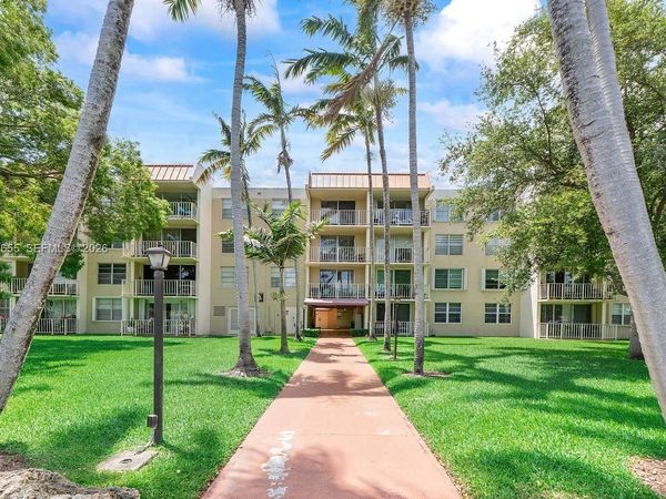 13100 SW 92nd Ave, Unit A-PH11, Miami, FL 33176