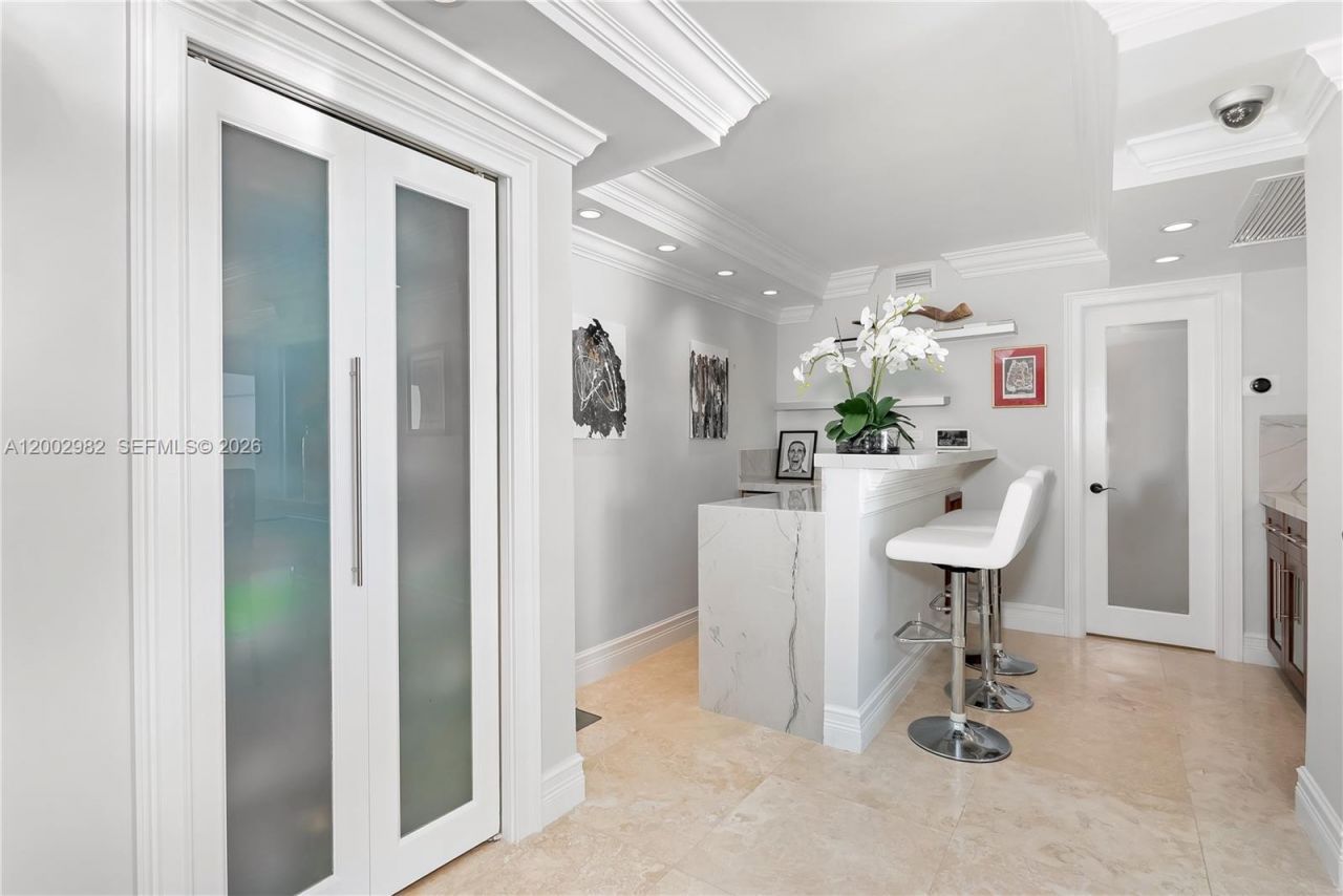 3140 S Ocean Dr (avail 7/15-11/15 Flex), Unit 606, Hallandale Beach, FL 33009 Photo