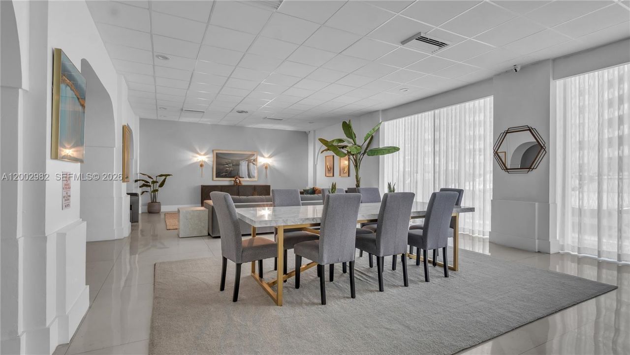 3140 S Ocean Dr (avail 7/15-11/15 Flex), Unit 606, Hallandale Beach, FL 33009 Photo