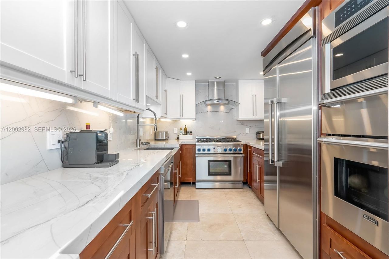 3140 S Ocean Dr (avail 7/15-11/15 Flex), Unit 606, Hallandale Beach, FL 33009 Photo