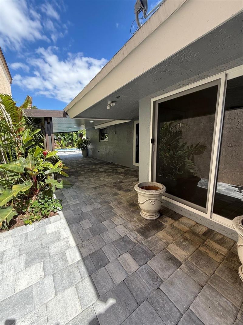 531 SW 89th Ct , Unit 1, Miami, FL 33174 Photo