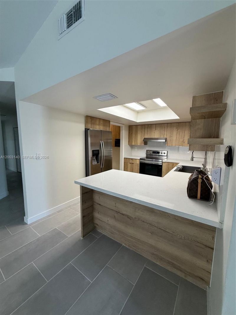 531 SW 89th Ct , Unit 1, Miami, FL 33174 Photo