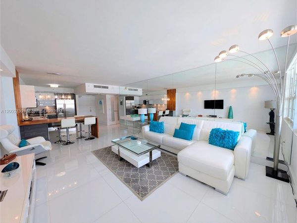 100 Lincoln Rd, Unit 1008, Miami Beach, FL 33139