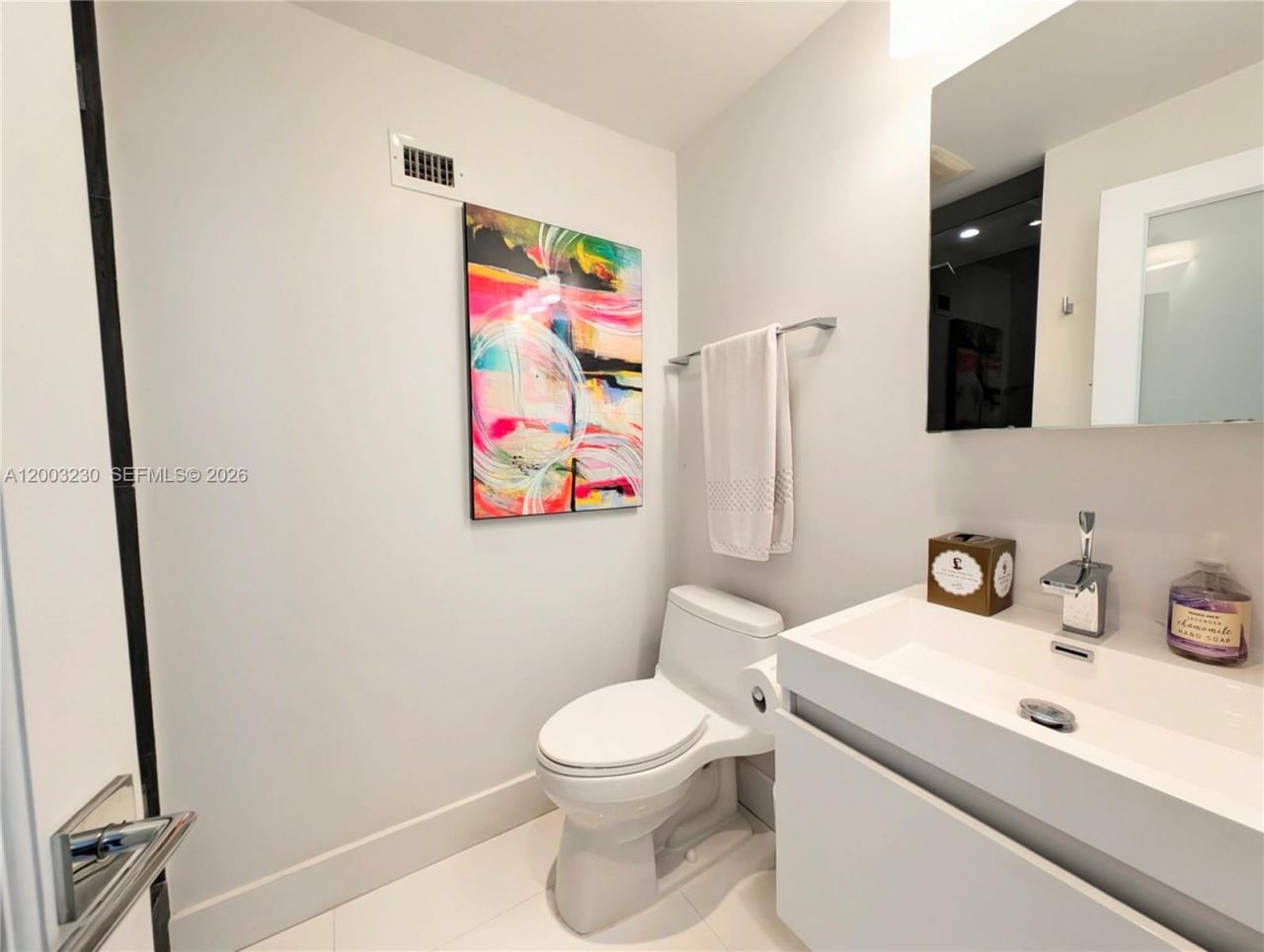 100 Lincoln Rd, Unit 1008, Miami Beach, FL 33139 Photo