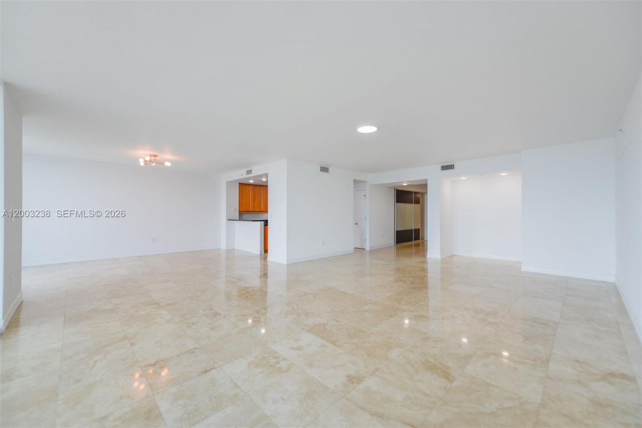 3201 NE 183rd St, Unit 2502, Aventura, FL 33160 Photo