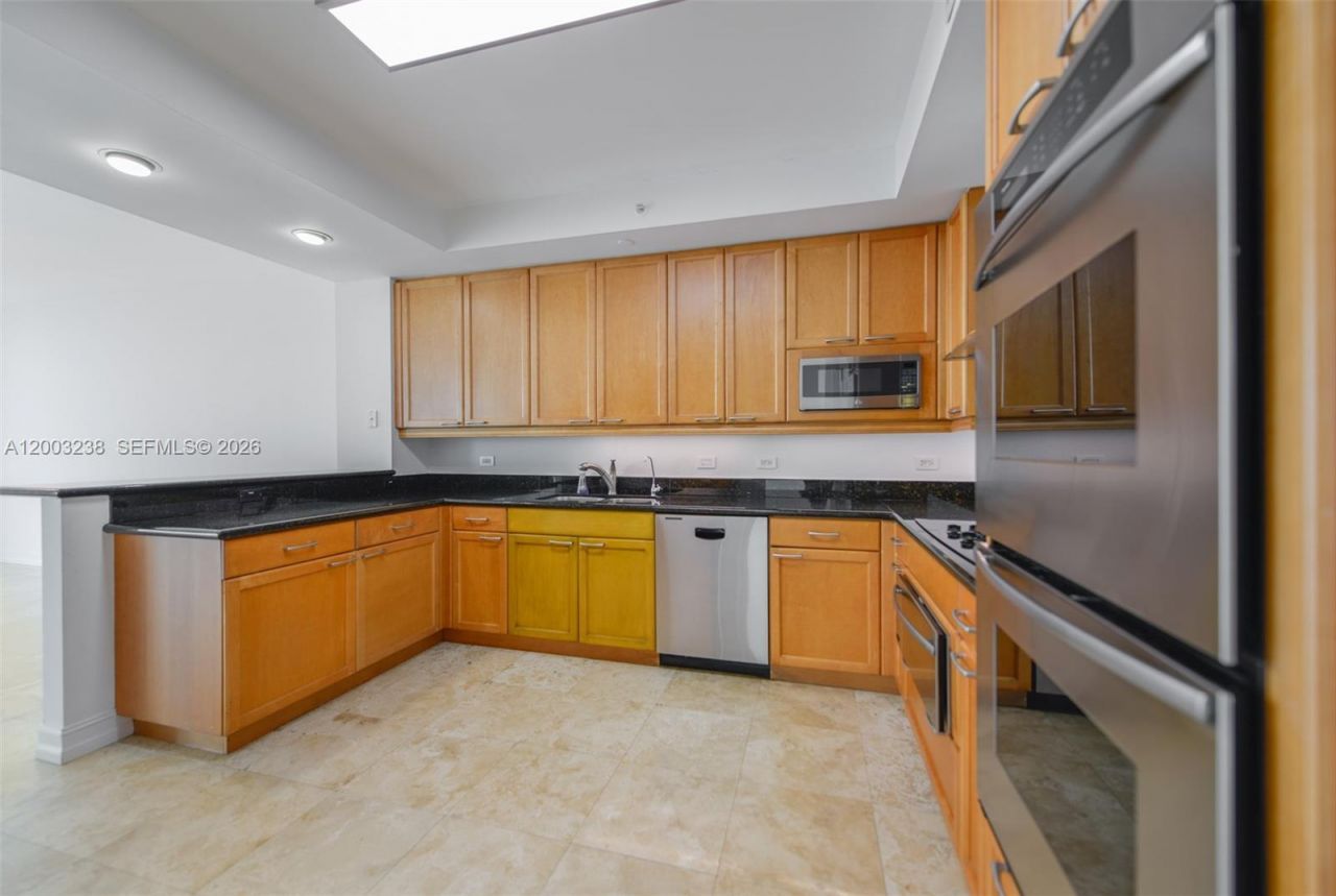 3201 NE 183rd St, Unit 2502, Aventura, FL 33160 Photo