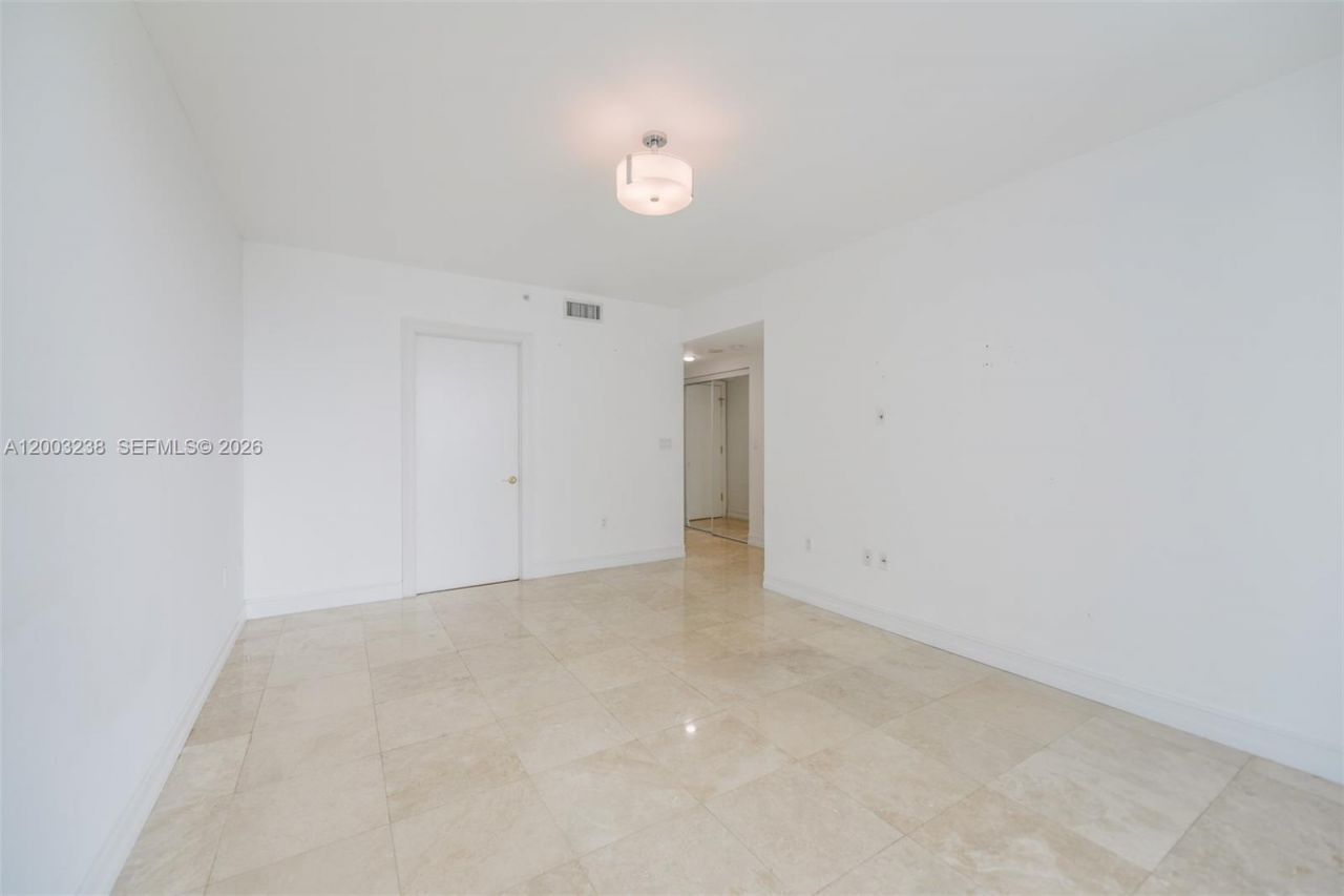 3201 NE 183rd St, Unit 2502, Aventura, FL 33160 Photo
