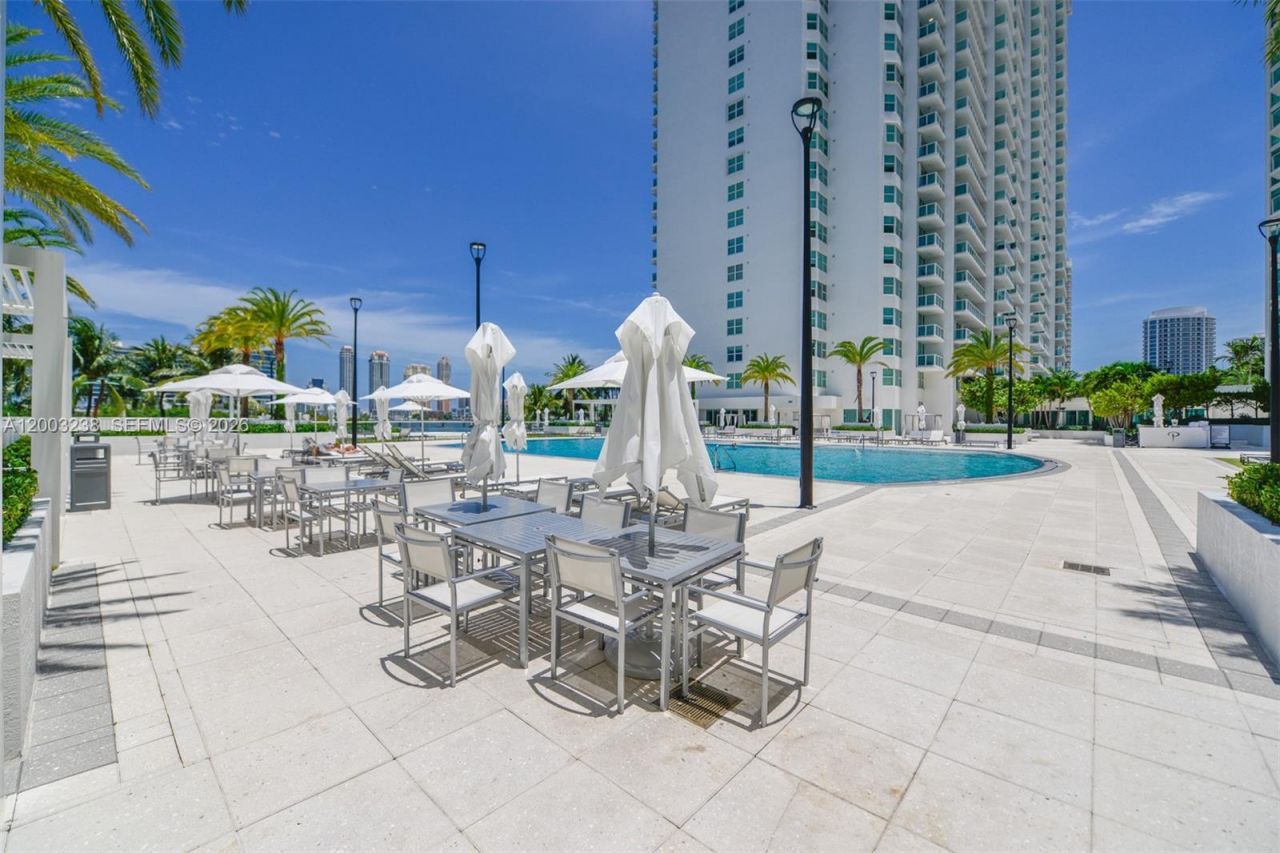 3201 NE 183rd St, Unit 2502, Aventura, FL 33160 Photo