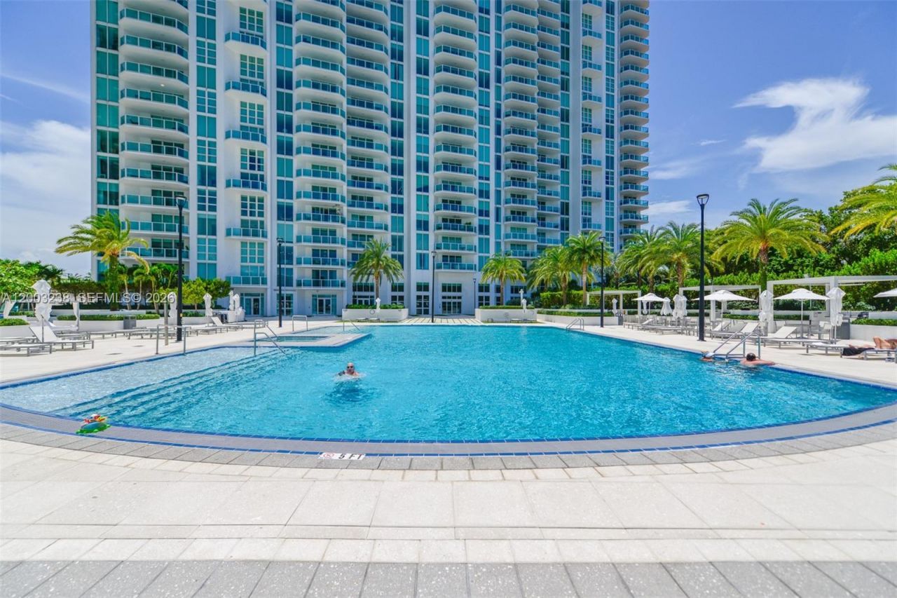 3201 NE 183rd St, Unit 2502, Aventura, FL 33160 Photo