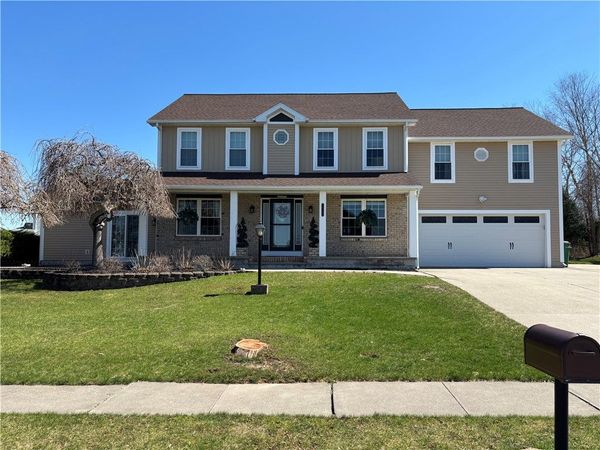 1343 Fieldcrest Lane , Victor, NY 14564