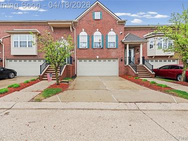 13199 Golf Pointe Drive, Taylor, MI 48180