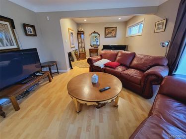 18311 NORWICH Road, Livonia, MI 48152