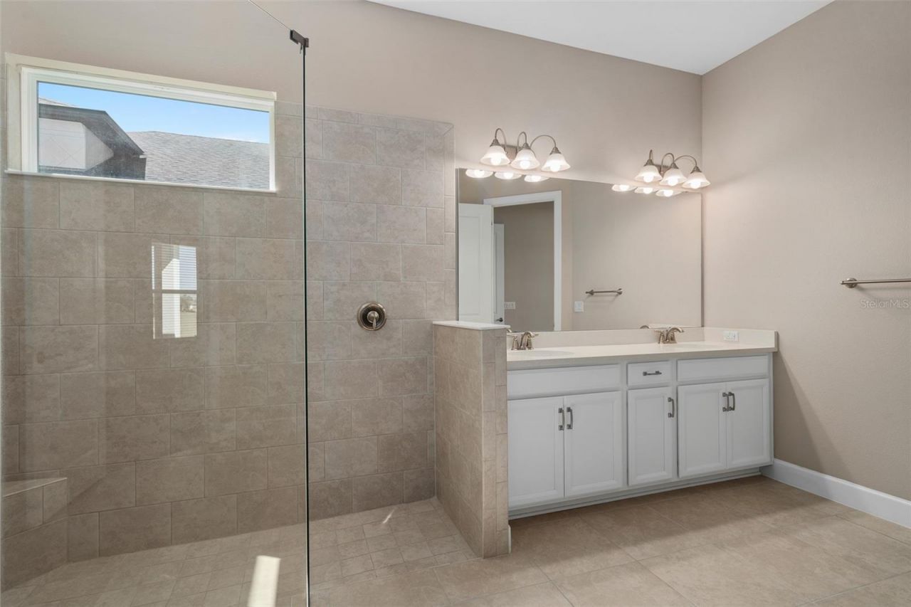 1222 Zeek Ridge Street , Clermont, FL 34715 Photo