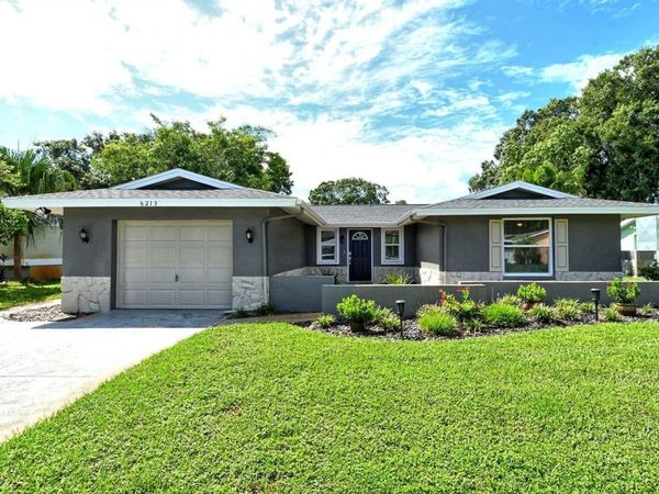 6213 34TH AVENUE W, BRADENTON, FL 34209