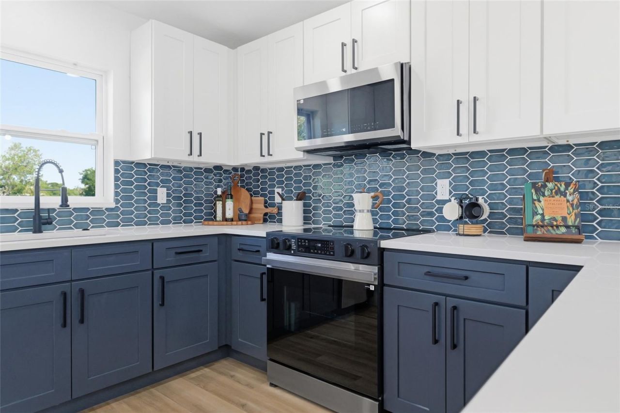 1423 Chesterfield Drive, Dunedin, FL 34698 Photo