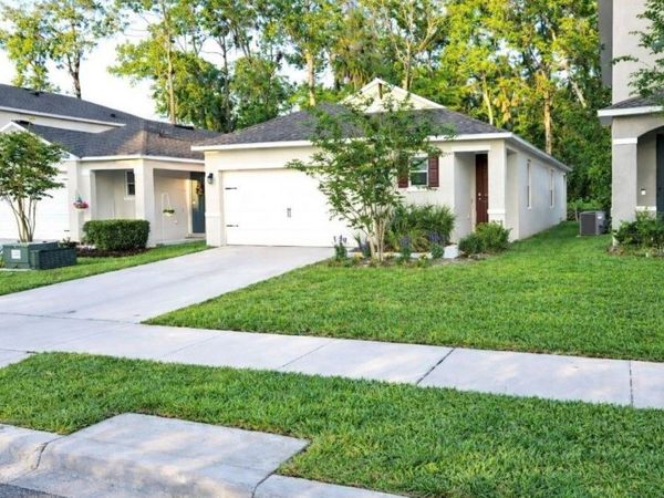 372 PELHAM PARK DRIVE , DELAND, FL 32720